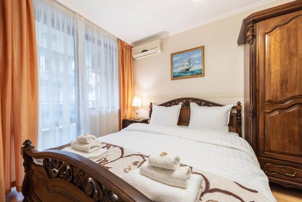 Vazov Residence , Two Bedroom Top Centre Apartment Varna Extérieur photo