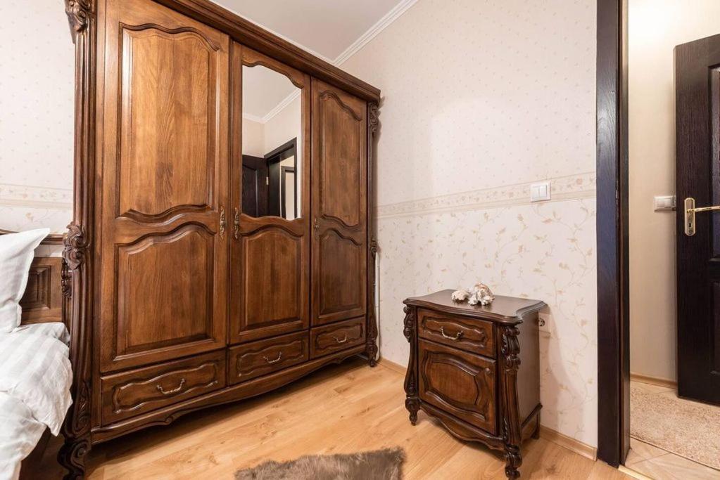 Vazov Residence , Two Bedroom Top Centre Apartment Varna Extérieur photo