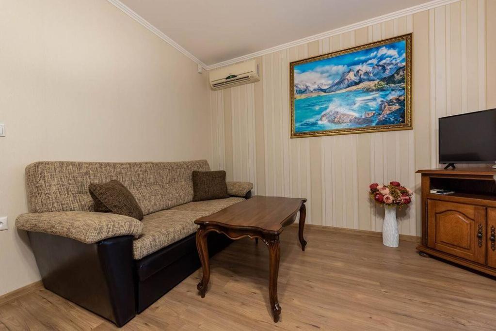 Vazov Residence , Two Bedroom Top Centre Apartment Varna Extérieur photo