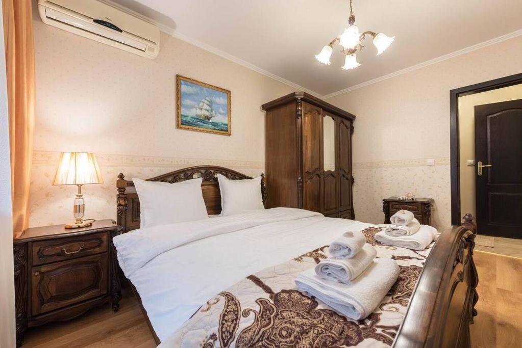 Vazov Residence , Two Bedroom Top Centre Apartment Varna Extérieur photo