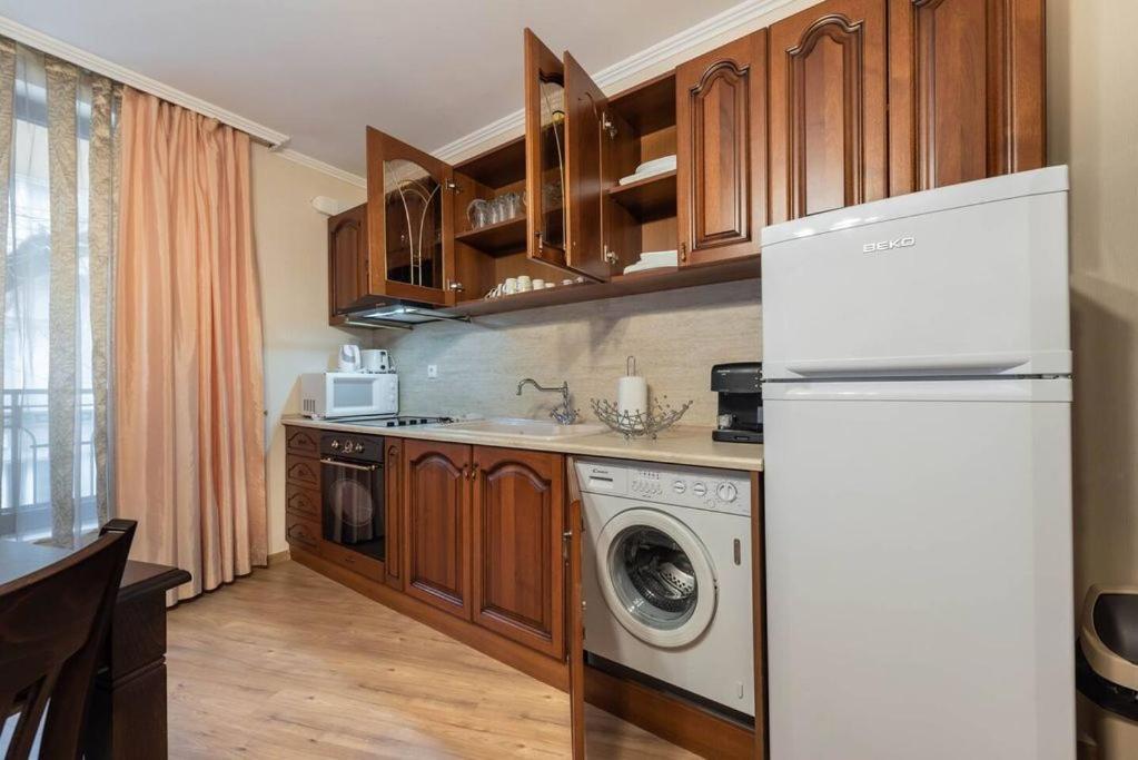 Vazov Residence , Two Bedroom Top Centre Apartment Varna Extérieur photo
