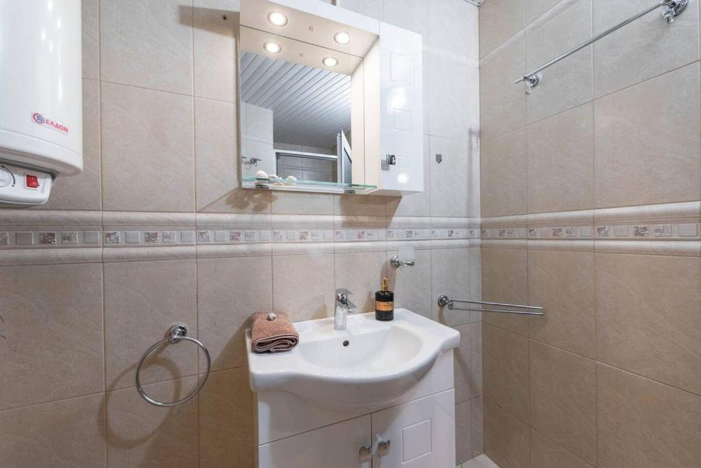 Vazov Residence , Two Bedroom Top Centre Apartment Varna Extérieur photo